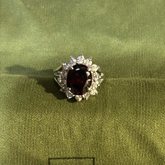 925 Sterling Silver Ring With Natural Garnet Gemstone opening free-to any size - Picture 1 of 4